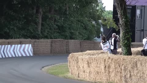 2022 Goodwood Festival of Speed BEST of Day 2 | Porsche's new 963 LMDh, Burnouts, F1s & More!