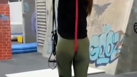 Girls hurts herself with strap in gym Fail! funny #Shorts