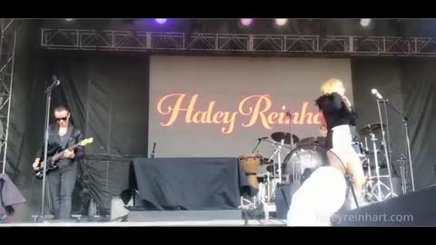 Haley Reinhart 'White Rabbit' Naperville RibFest 2018_Cut