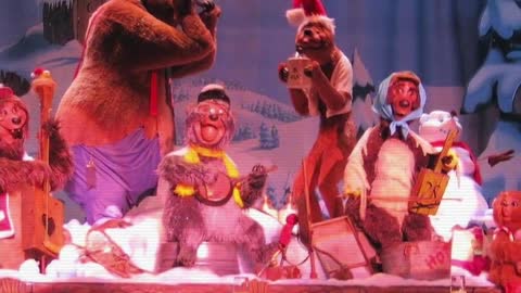 Defunctland: The History of the Country Bear Christmas Special