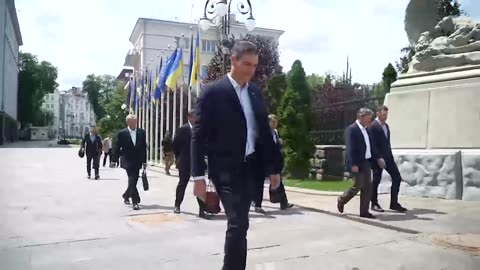 Pedro Sánchez, pm of Spain met Zelensky