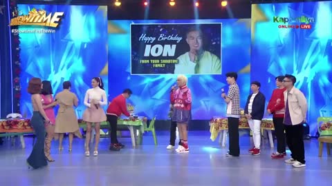 Ion has a heartfelt message for Vhong Navarro and his sister | It's Showtime