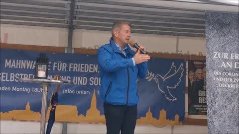 KARSTEN HILSE, MdB, AfD - BAUTZEN, Kornmarkt, 07 08 2023, 131. MAHNWACHE 🕊 - Bürgermikrofon