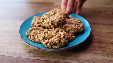 Apple Oatmeal Cookies