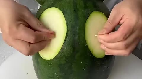 How to Carve Fruit Very Fast and Beauty