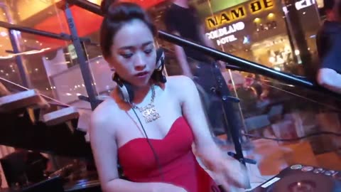 Tuyển nhạc Dance, quốc tế, remix hay nhất 1 thời điên đảo - DJ nữ xinh đẹp và bốc lửa