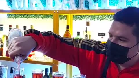 Efecto Domino, MK BARTENDING🇨🇱 es tu mejor Opción para comenzar en el mundo de Bartender.