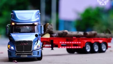 This guy upgrade toy container truck into RC car