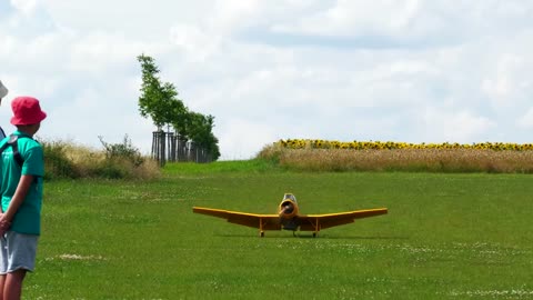 Zlin Z-37 Cmelak _ scale RC airplane _ 4K _ 2021