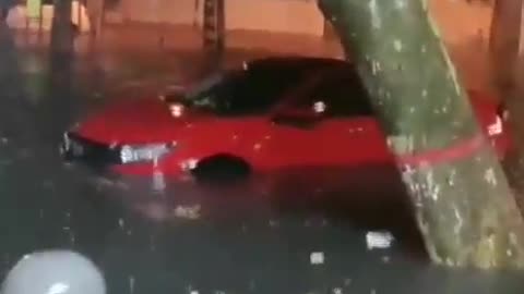 🇨🇳 Floods, in Henan province, China