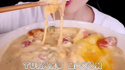 MUKBANG SPICY CREAM TTEOKBOKKI, BUNMOJA NOODLES - ASMR