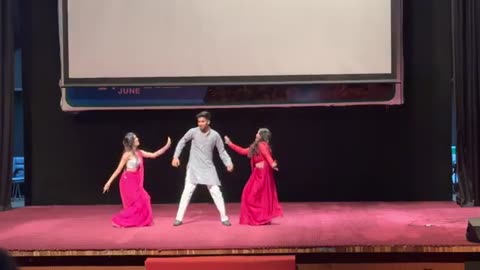 FAREWELL DANCE PERFORMANCE | TIP TIP | CHAKA CHAKI AITHEY AA | LE GAYI DILLI WALI GIRLFRIEND