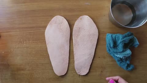 Thicken the Moccasin Sole Edge for Easy Sewing