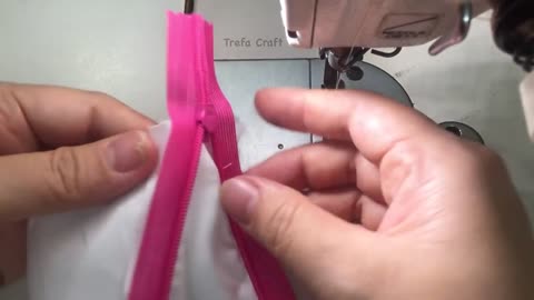 6 Basic Type Presser Feet Tutorials for beginners/Sewing tips and tricks with Presser Foot