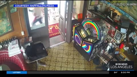 Brazen attack outside Hollywood pizzeria