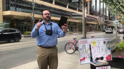 Street Preaching Toronto - God's love can overcome man's evil