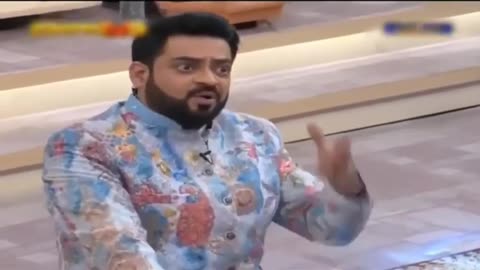 Funny video aamir liaqat roj tum jo sanam comedy