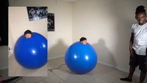 GIANT BALLOON CHALLENGE!!!!!!!! 2 FUNNY