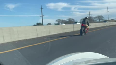 2019 Yamaha R1 Drive-By with GT4 camera car