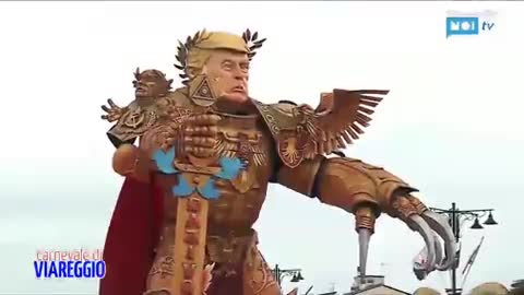 Behold, the Great MAGA King! ULTRA MAGA!