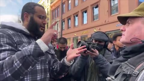 Mohammed Hijab - Lars Thorsen Egertorget 20230304