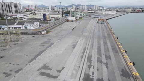 Porto de Itajaí SC a 6 Meses em Completo Abandono