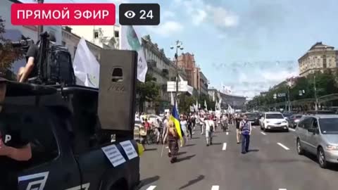 UKRAINIAN PEOPLE TAKE TO THE STREETS TO PROTEST THE JAB!