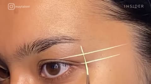 Makeup Artist Makes Graphic Liner Look Easy _ Beauty Insider