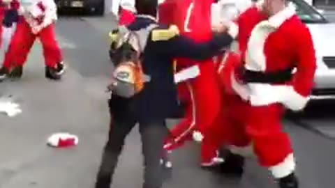 Santa Fight