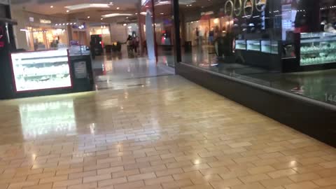 Oakridge Mall walkthrough Part II 12月5日2022年