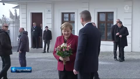 Slowakei : Merkel zu Besuch bei den Visegrad Staaten