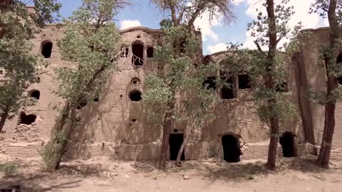 Kharanaq, Iran_ 1000-Year-Old Ghost Town [Amazing Places 4K]