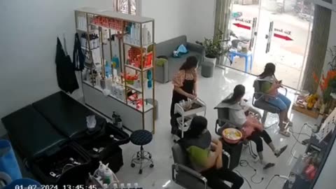 Malori improvvisi anche in Vietnam.