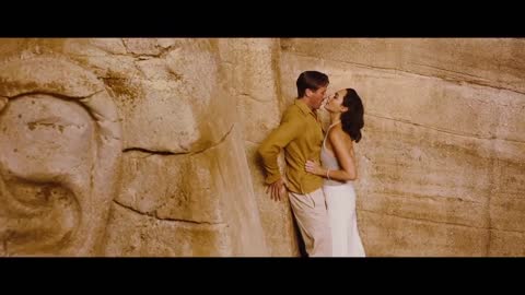 Simon and Linnet Kiss Scene - Death on the Nile