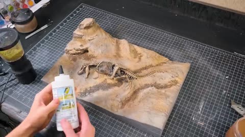 Two Armies Fight Over Dinosaur Bones