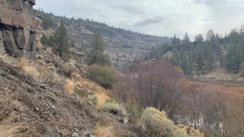 Central Oregon – Steelhead Falls – Canyon Hiking