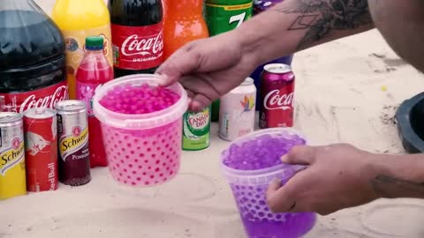 Coca Cola, Mtn Dew, Fanta & Pepsi, Mirinda, Chupa Chups, Sprite vs Mentos Underground9