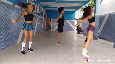 DESLIZO E JOGO - MC REBECCA E PEP STARLING _ DANCE STAR ( COREOGRAFIA )