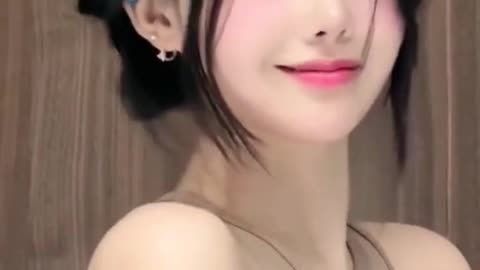 sexy dance asia girl on tiktok