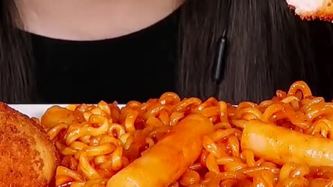 Spicy Rice Cakes Rabokki Corn Dogs #zoeyasmr #zoeymukbang #bigbites #mukbang #asmr #food #먹방 #틱톡푸드 #