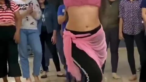 indian dance Beautiful 😍 girl #movethedancespace #bellydance #shorts