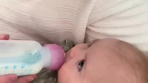 Milk feeding without mom