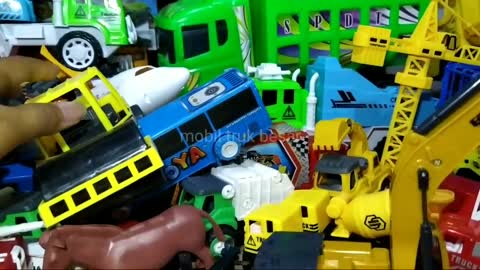 mainao, loader, buldoser, traktor, truk derek, truk, mobil-mobil (3)