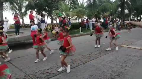 Galería: Navidad Mar Adentro, el inicio de la Navidad en Cartagena