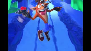 Electro Lab Assistant Battle Run Gameplay On Snow Go - Crash Bandicoot: On The Run!