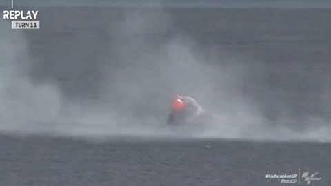 marc marquez crash in mandalika indonesia