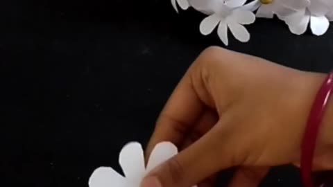 how to make easy paper flower 🌼🌼