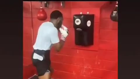 Jaron Ennis is the Future of The 147lbs Division in Boxing! Check Him Out!