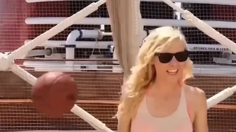 The end 😂😂😂 #viral #shorts #fails #funny #mmvfunny