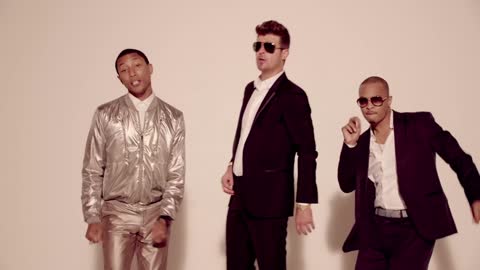 Robin Thicke - Blurred Lines ft. T.I., Pharrell